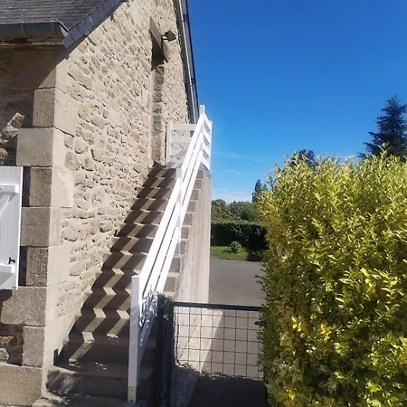아파트 Au Calme Dans Longere Plaintel